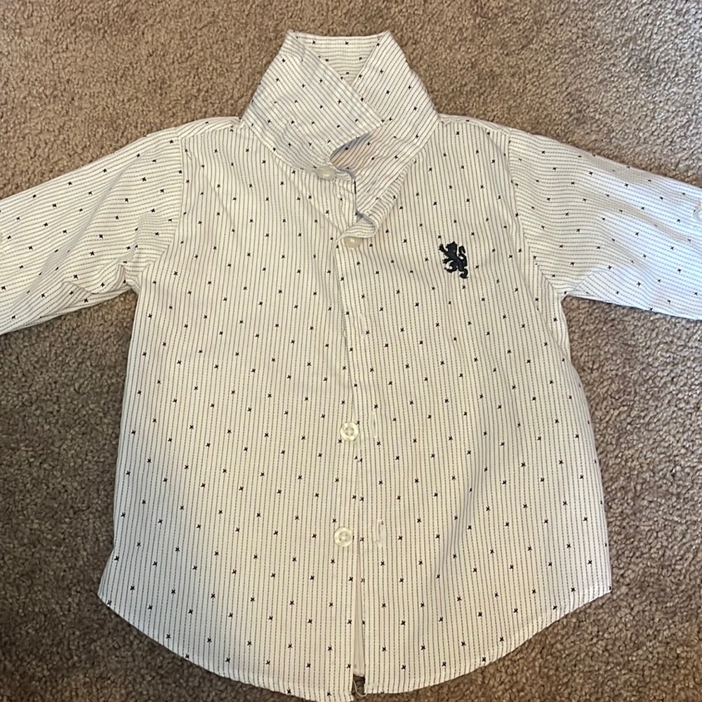 White with maroon detailing button down shirt